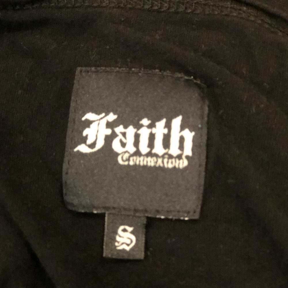 Vintage Faith Connection long sleeve top